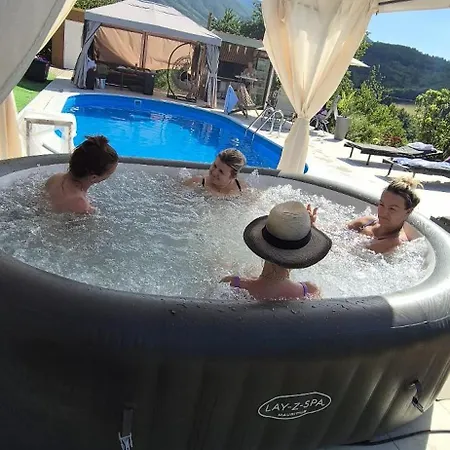 Holiday home Ranc Cika Zlaje *